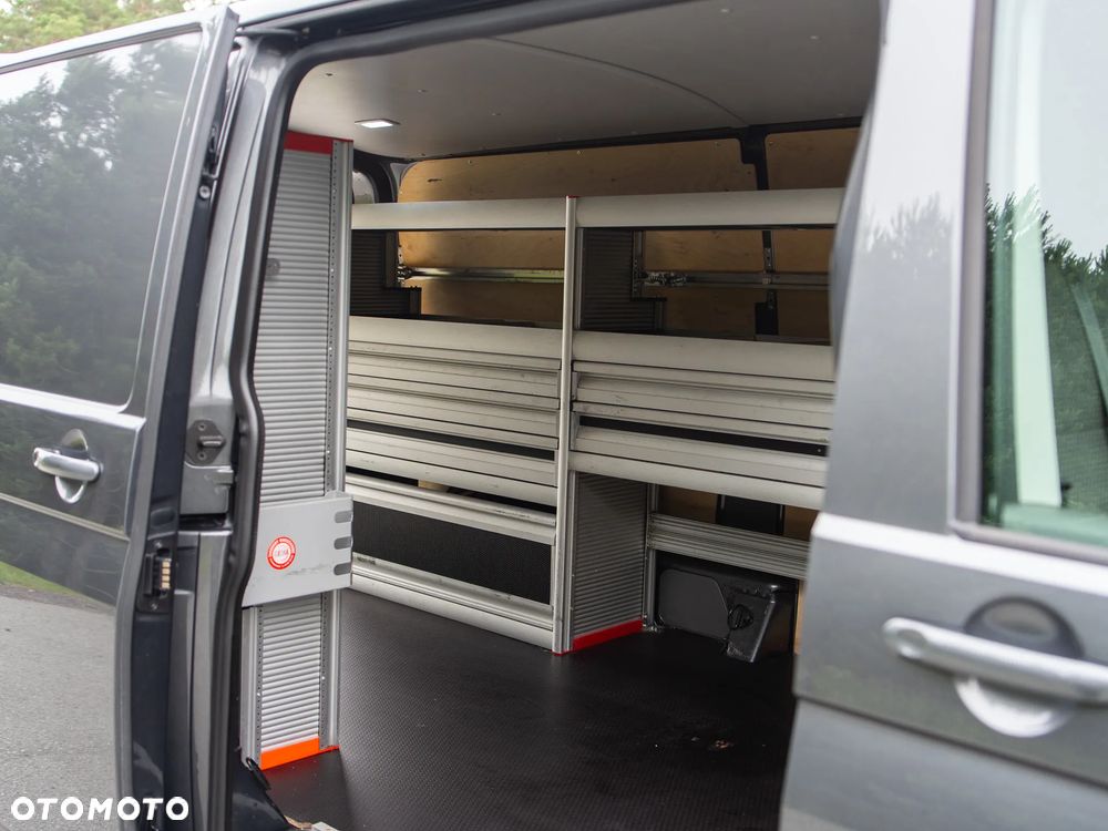 Volkswagen T6.1 - 27
