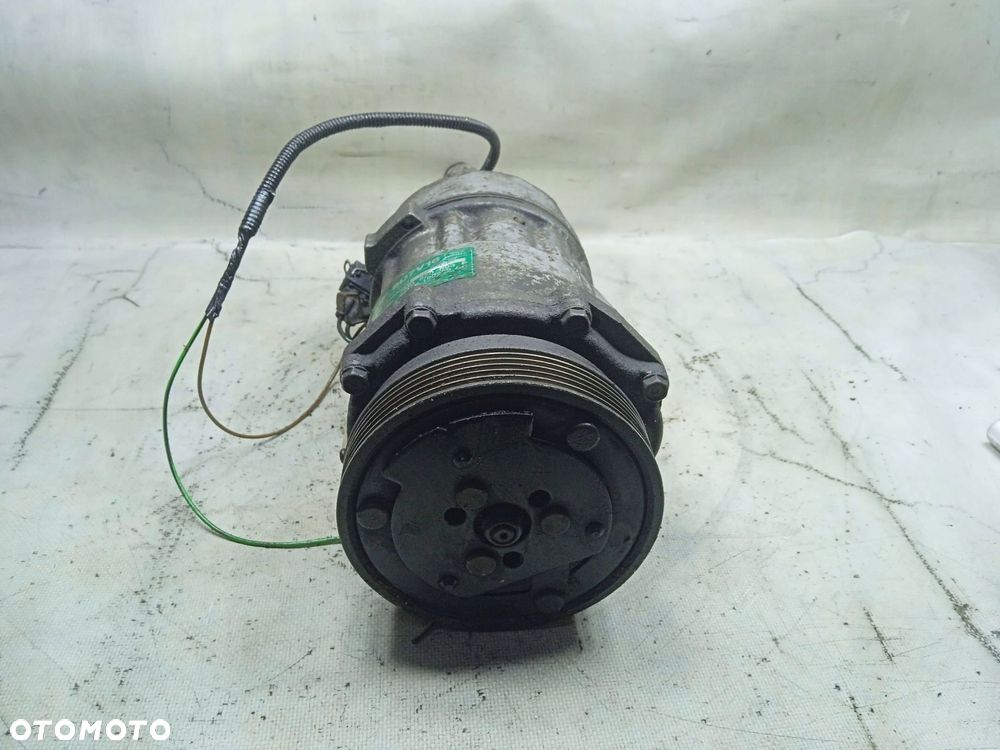 Kompresor Klimatyzacji 7M0820803P Vw Sharan Alhanbra - 4