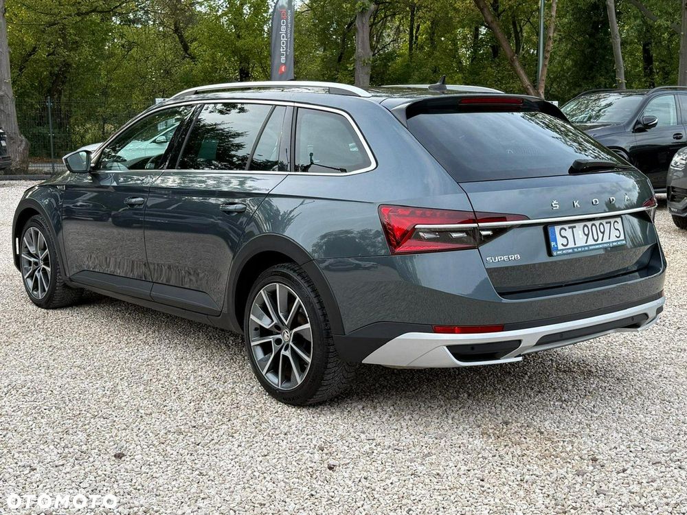 Skoda Superb 2.0 TDI SCR 4x4 Scout DSG - 6