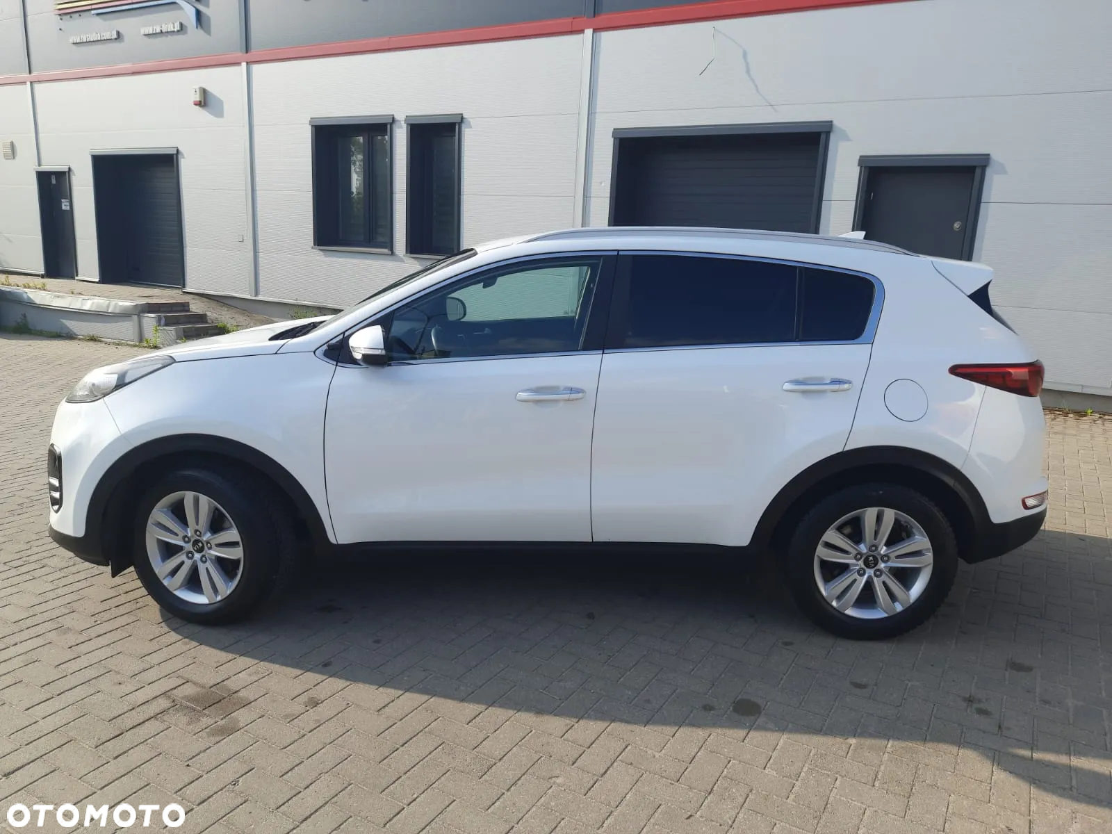 Kia Sportage 1.7 CRDI 2WD Dream-Team Edition - 9