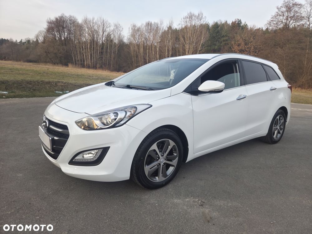 Hyundai i30 1.6 CRDI DCT Premium - 11