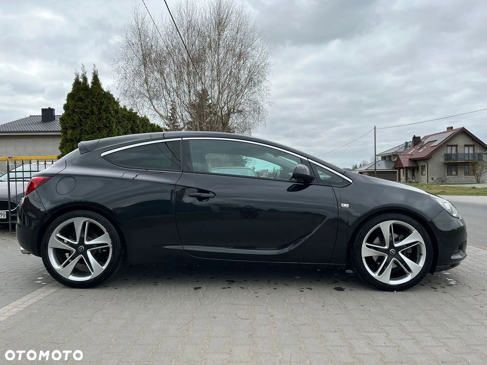 Opel Astra 1.4 Turbo - 10