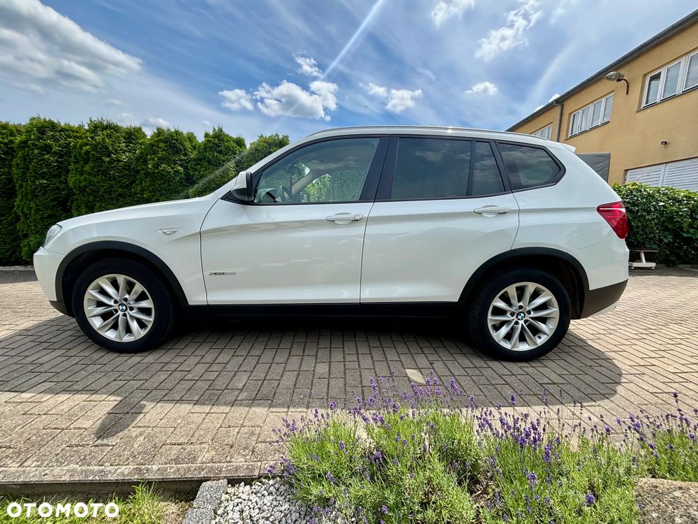 BMW X3 xDrive28i - 2