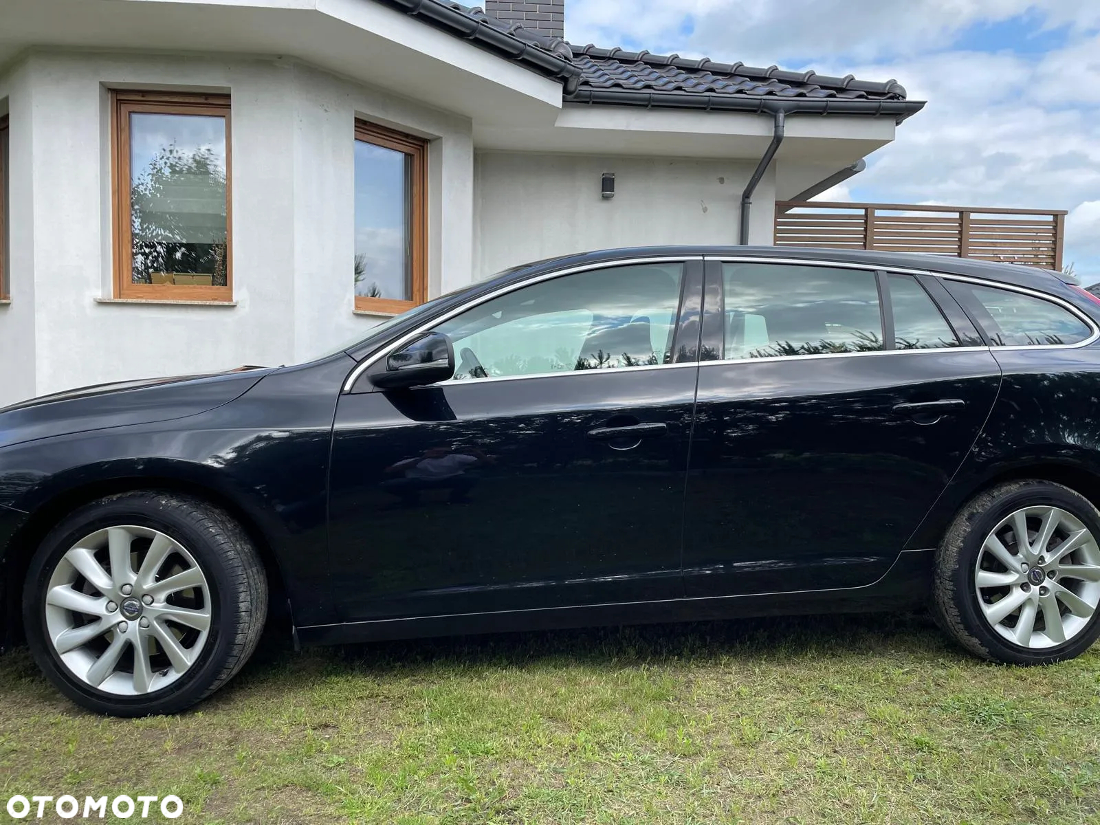 Volvo V60 D4 Drive-E Momentum - 4