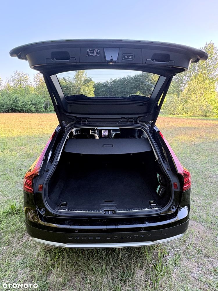 Volvo V90 Cross Country B5 D AWD Pro - 8