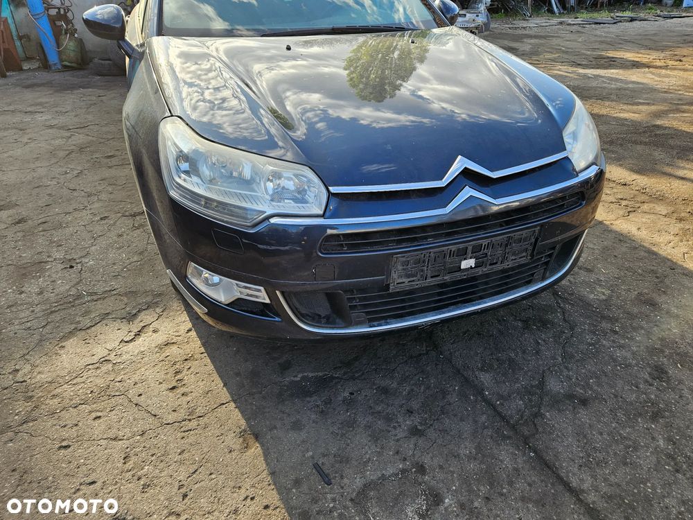 Citroen C5 2.0 103 Kw benzyna. automat na części Alfa Romeo 147 robię na podwórku kurwa no mam takiego tutaj właśnie otwieram go ubiorę wszystko - 4