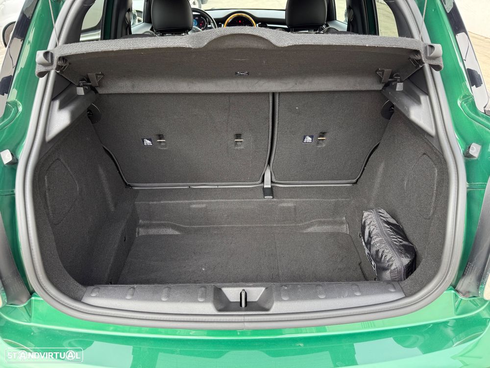 MINI 5 Portas One Sport Edition Auto - 11