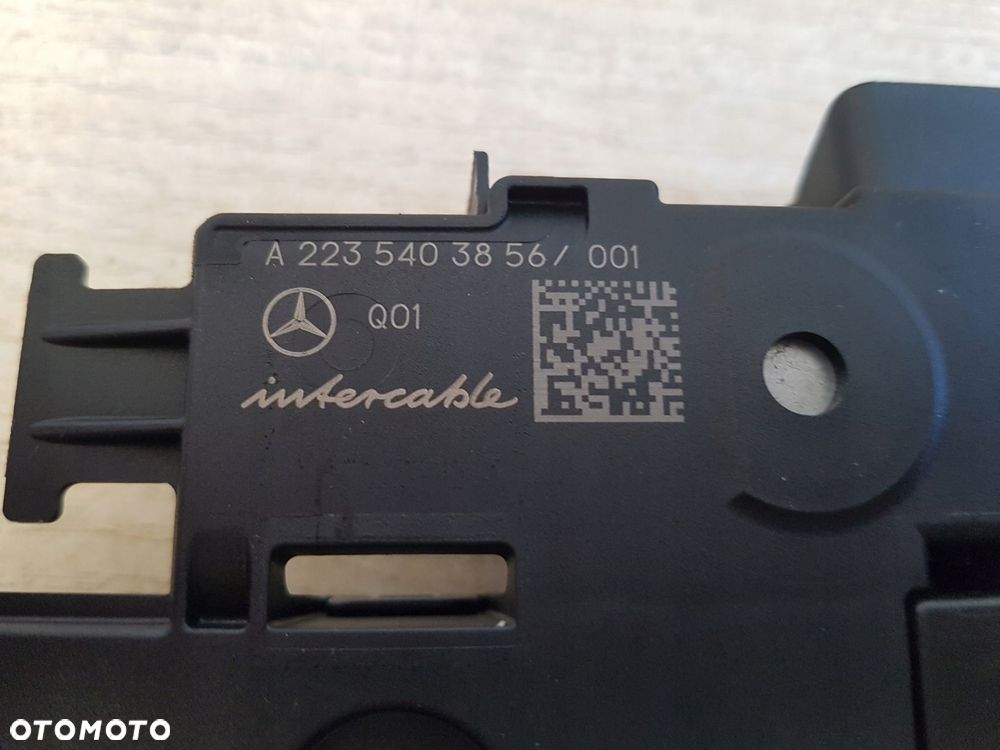 mercedes s w223 obudowa obudowa bezpieczników bsi a2235403856 - 3