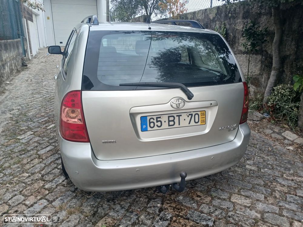 Toyota Corolla SW 1.4 D-4D - 8