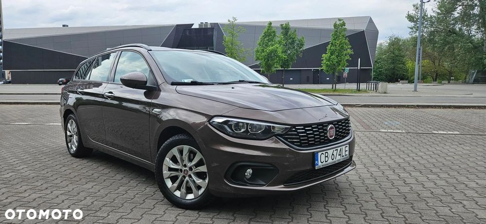 Fiat Tipo 1.4 16v Lounge EU6d - 1