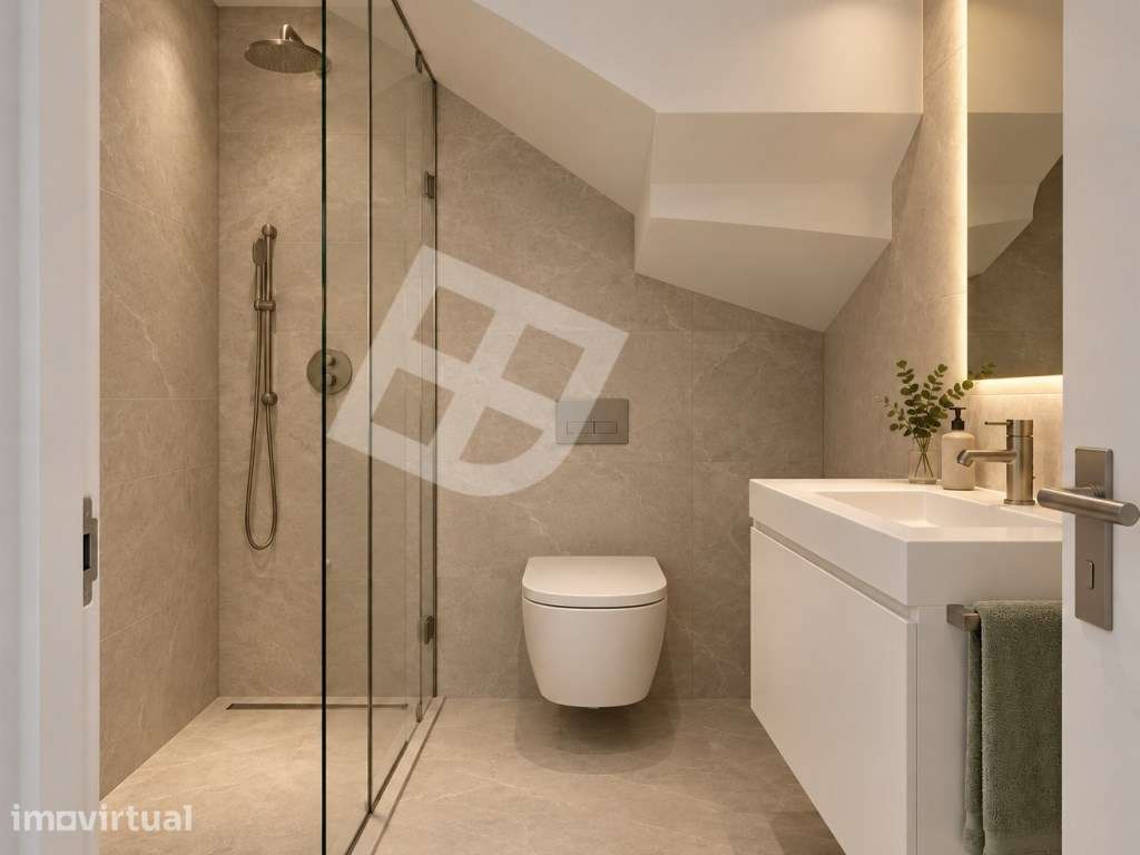 Apartamento T2 Duplex c/ Solários - centro de Aveiro - Grande imagem: 3/34