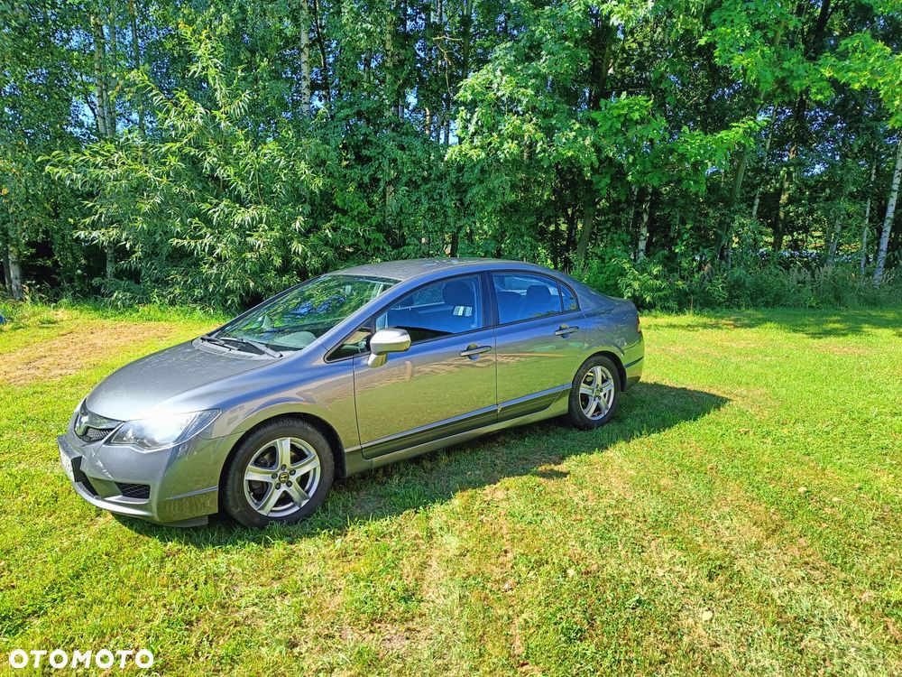 Honda Civic 1.8 Comfort - 1