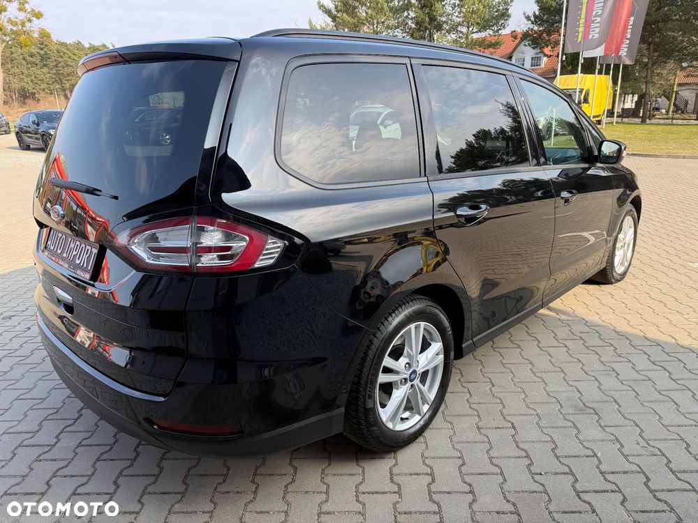 Ford Galaxy - 10