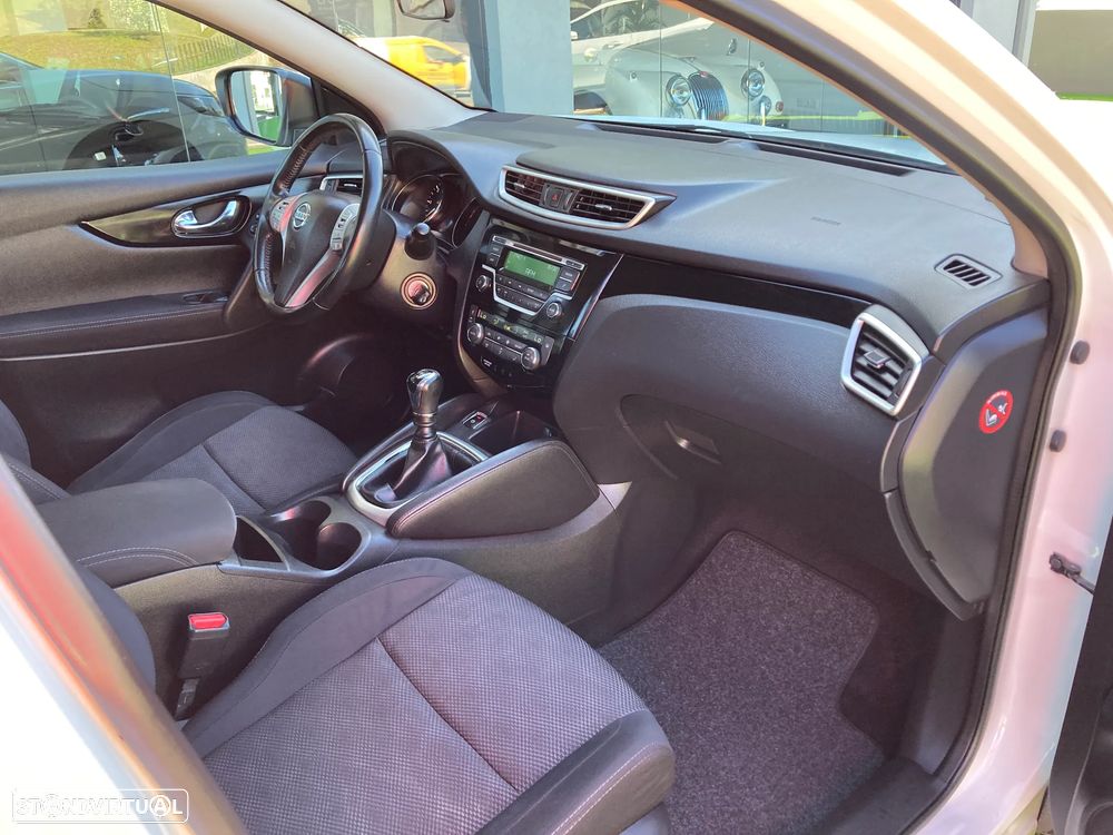 Nissan Qashqai 1.5 dCi Acenta NC - 29