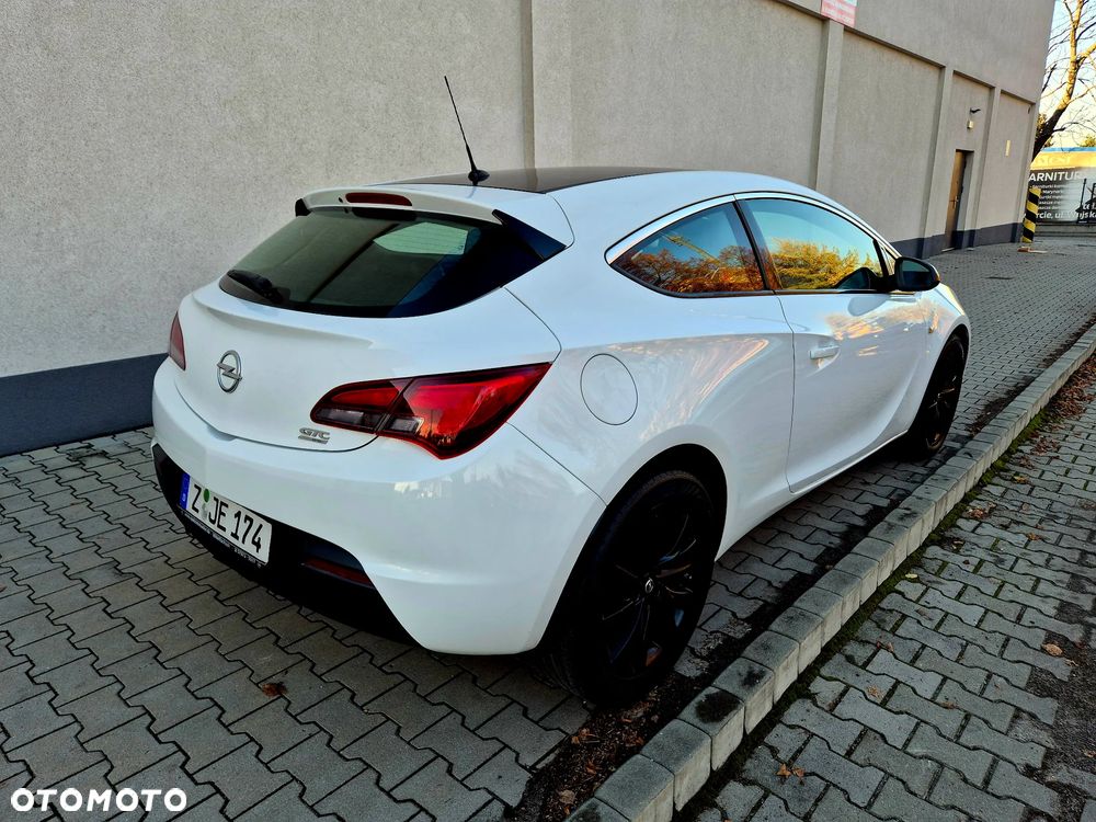 Opel Astra GTC 1.4 Turbo Innovation - 9