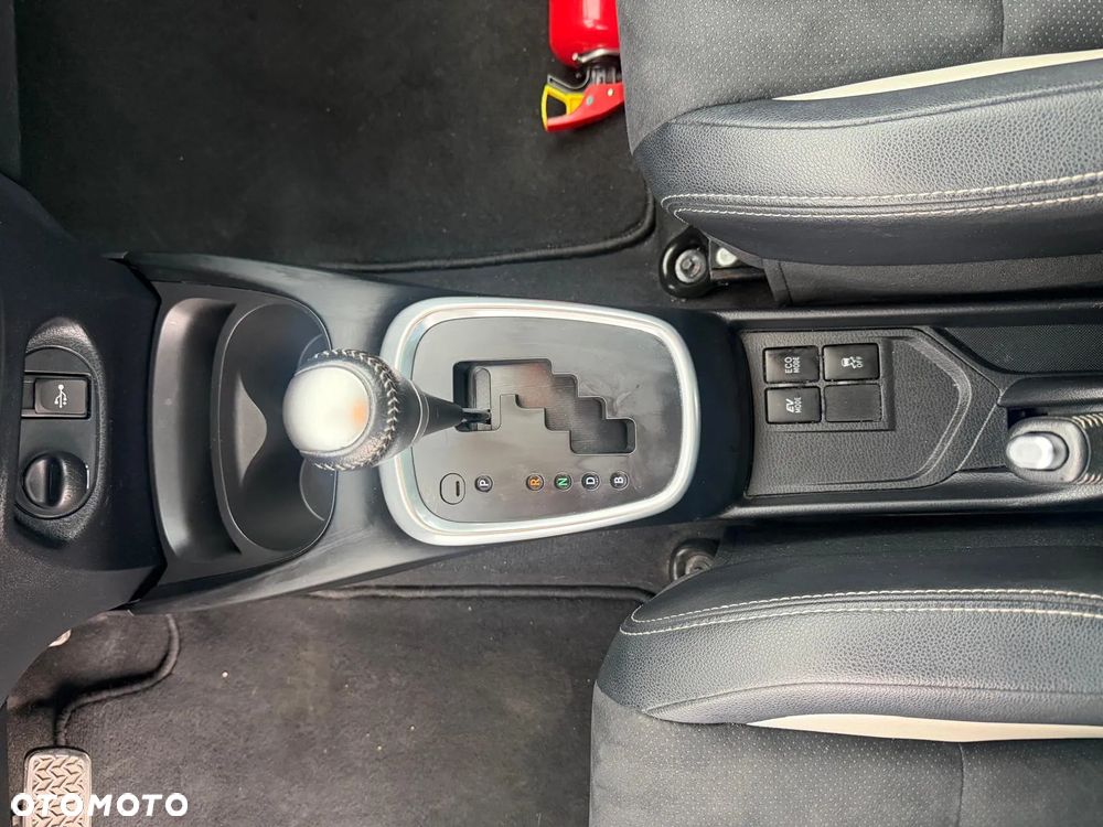 Toyota Yaris 1.5 VVT-i GR Sport - 16