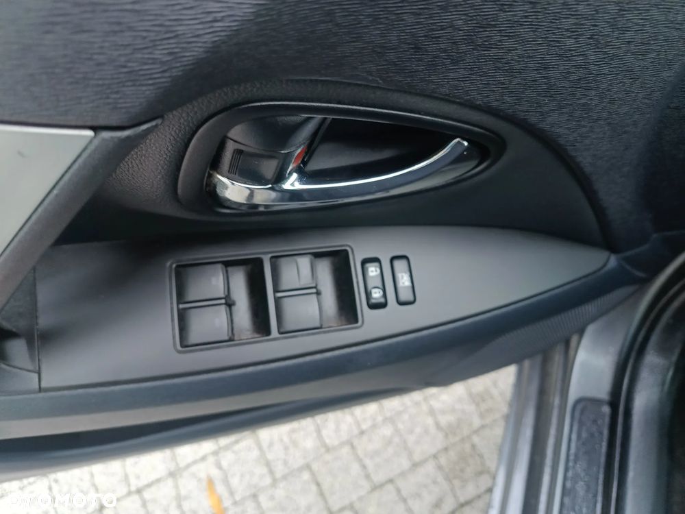 Toyota Avensis 1.8 Edition (2014) - 18