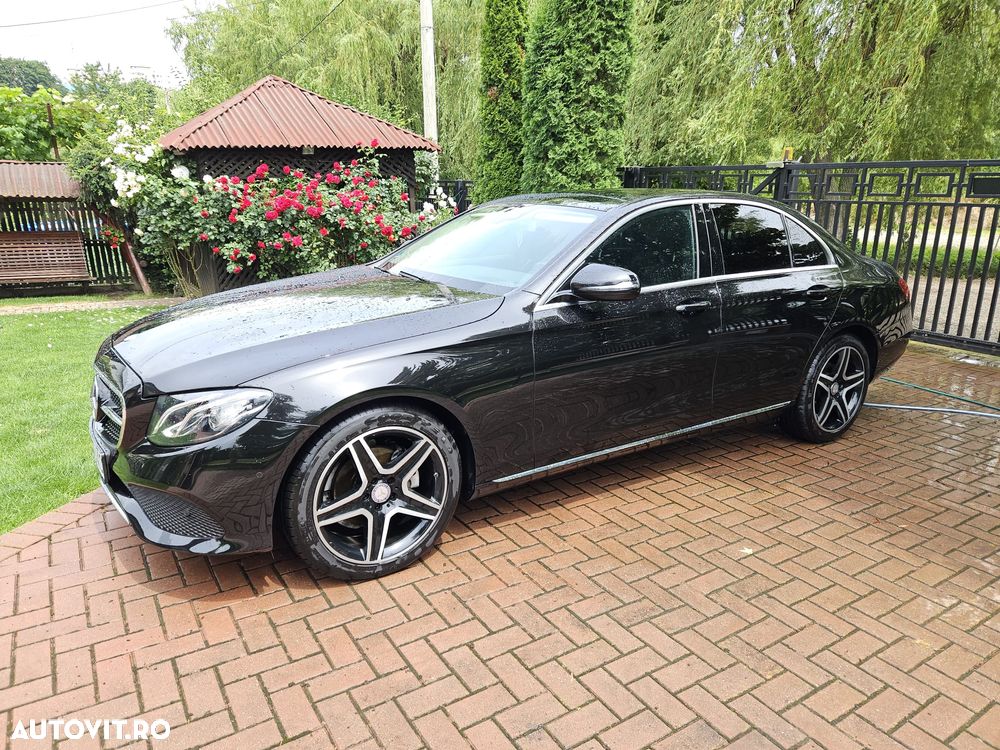 Mercedes-Benz E 220 d 9G-TRONIC - 2
