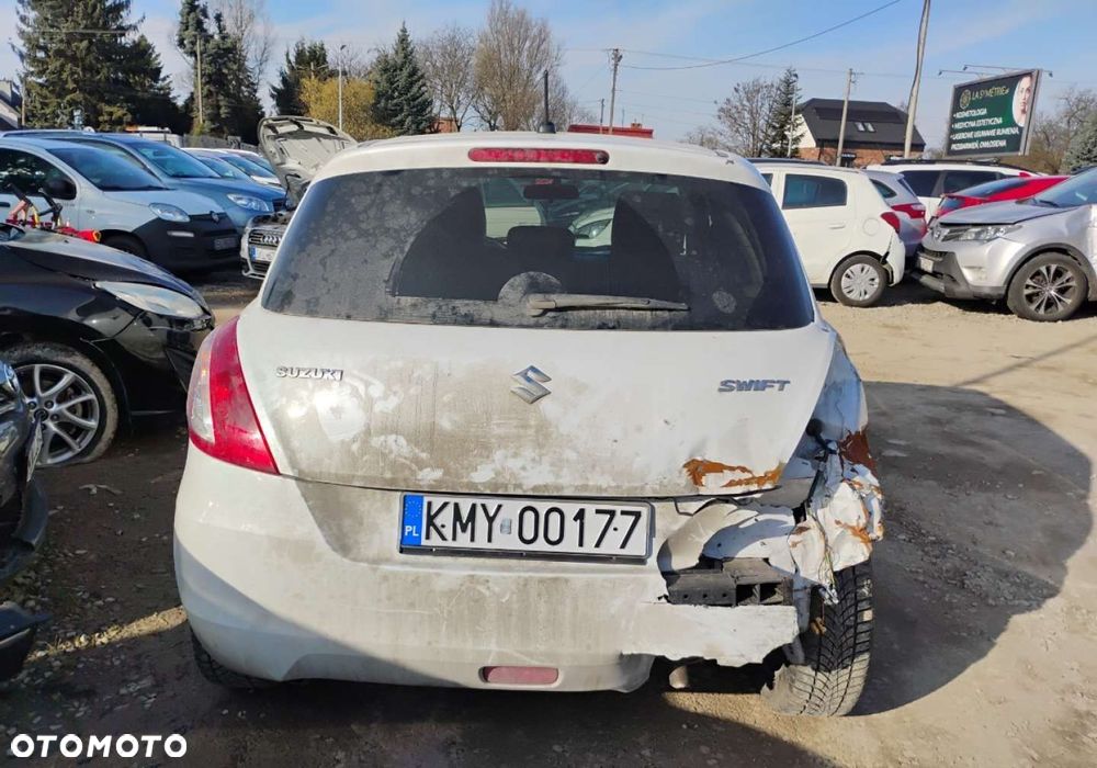 Suzuki Swift - 18