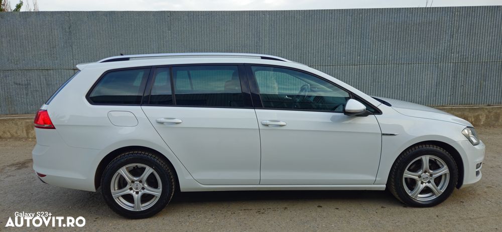 Volkswagen Golf - 5