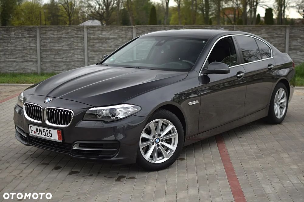 BMW Seria 5 525d Sport-Aut - 3