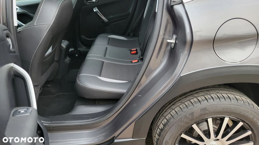 Peugeot 2008 1.6 BlueHDi Allure - 10