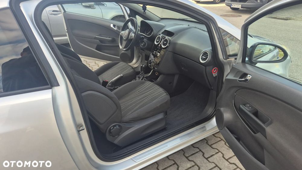 Opel Corsa - 6