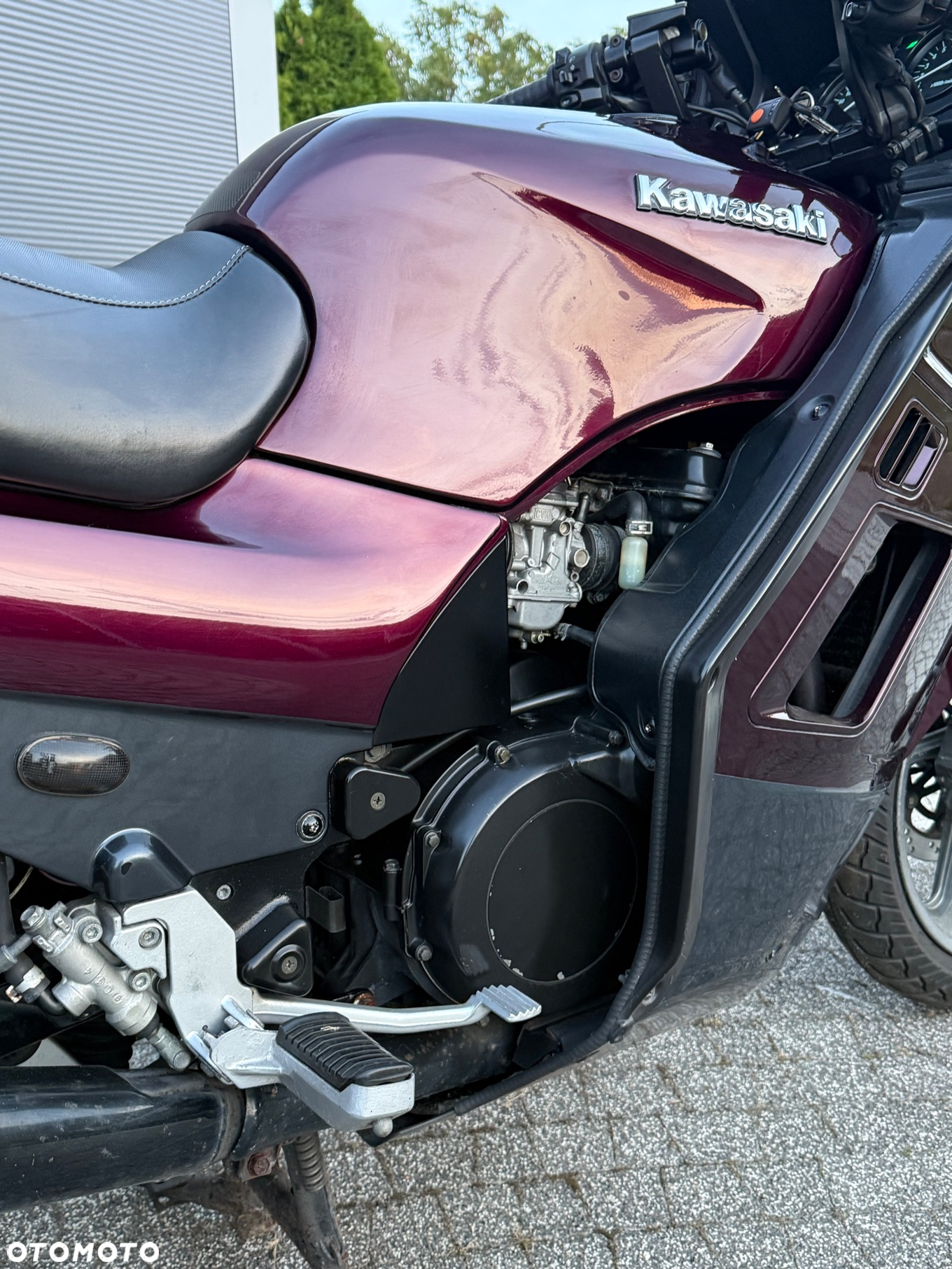 Kawasaki 1000 GTR - 7