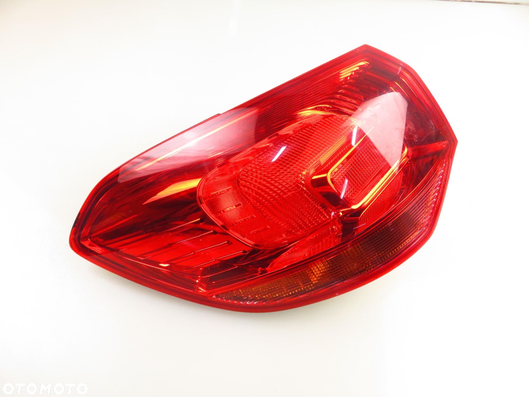 LAMPA LEWA TYLNA OPEL ASTRA IV J Sports Tourer (P10) 13282242 - 1