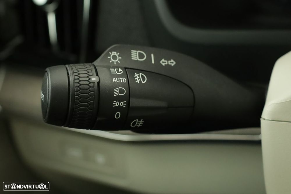 Volvo XC 90 2.0 T8 PHEV Plus Bright AWD - 18