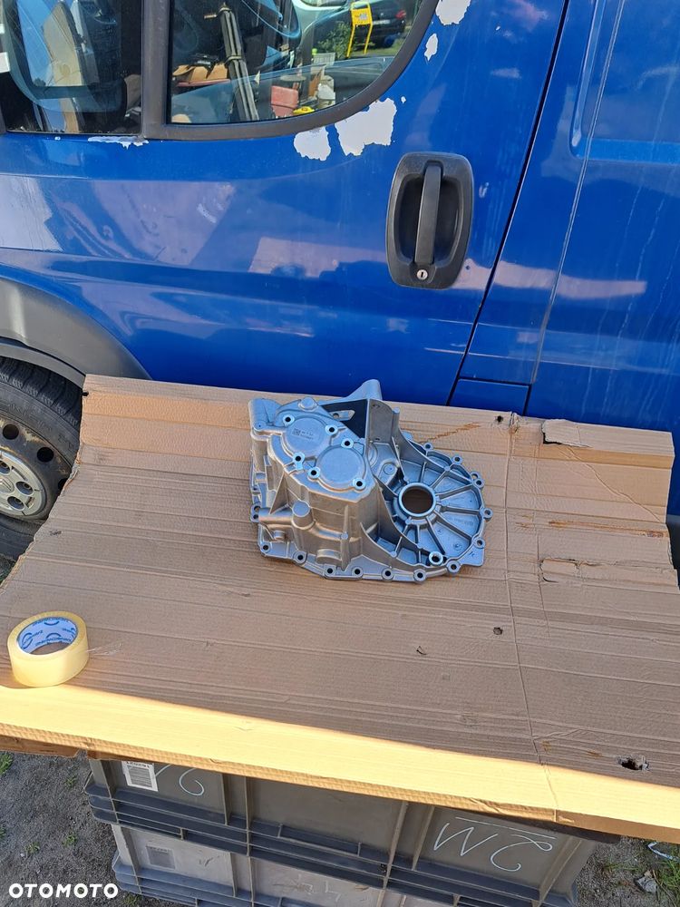 Karter obudowa skrzyni biegów Ford C-Max II JX6R-7F097-AHB 2239206 2316943 JX6Z-7005-B - 2