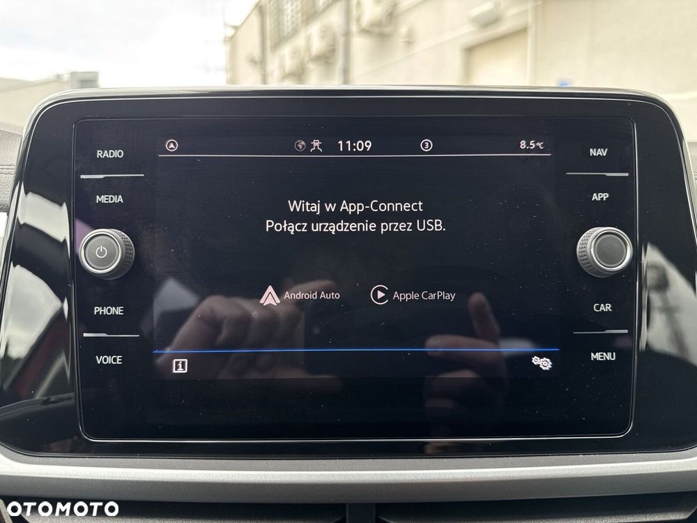 Volkswagen T-Roc - 24