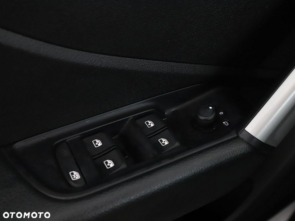 Audi Q2 2.0 TDI Quattro S tronic design - 33
