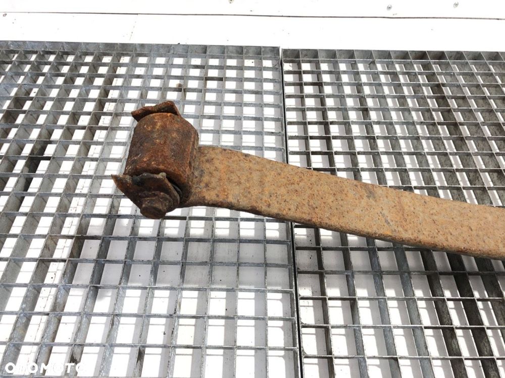 RESOR PRAWY TYŁ  RENAULT MASTER II Autobus (JD) 1998 - 2022 2.5 D 59 kW [80 KM] olej napędowy 1998 - 2