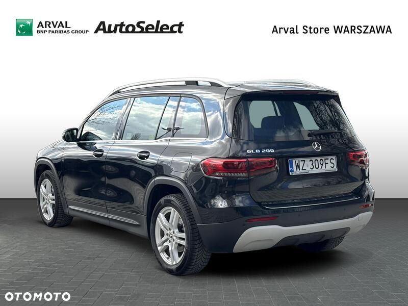Mercedes-Benz GLB 200 7G-DCT - 8