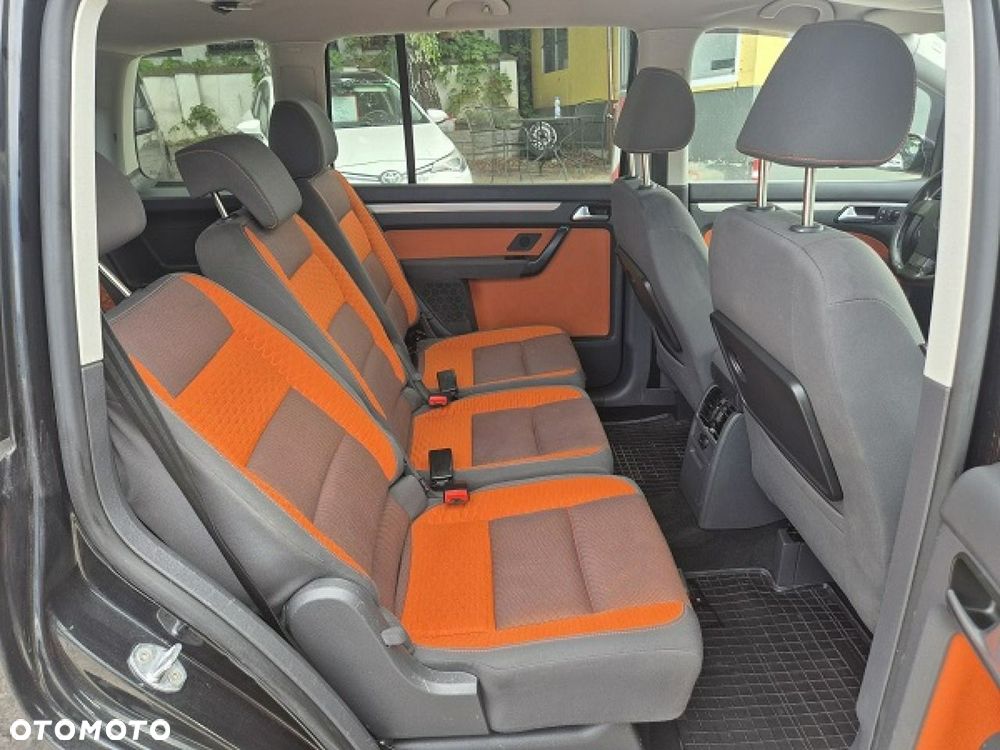 Volkswagen Touran 1.4 TSI Cross - 22