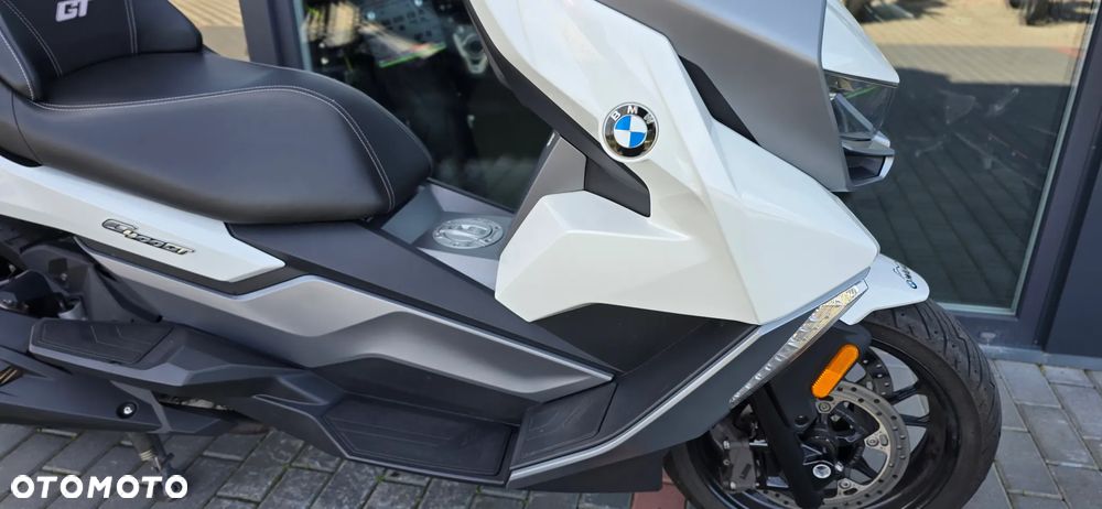 BMW C 400 GT - 11
