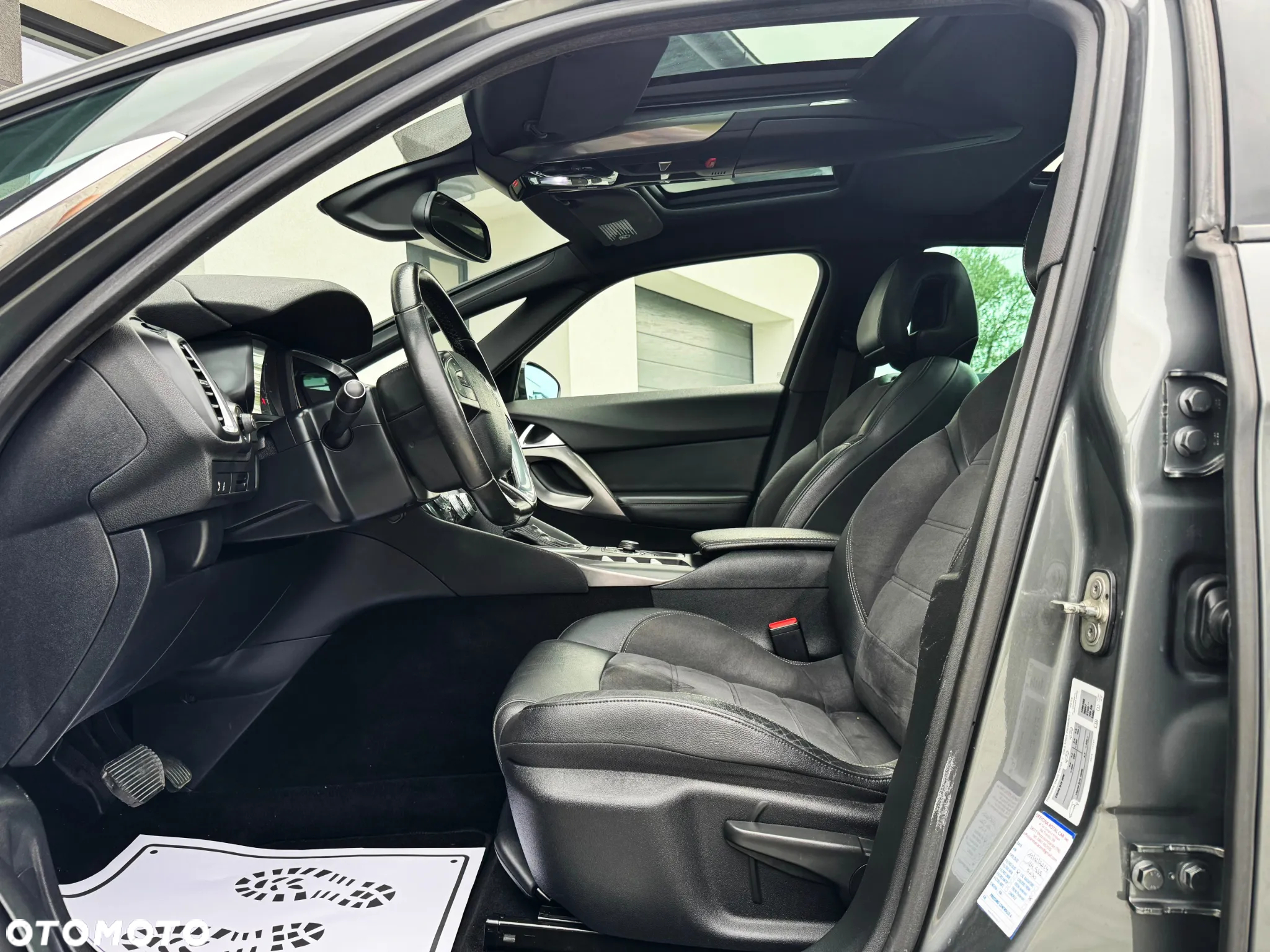 Citroën DS5 2.0 HDi SportChic - 6