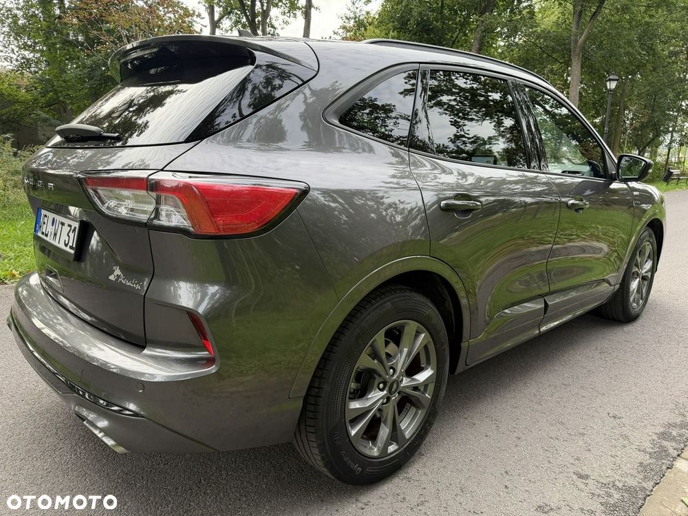 Ford Kuga - 12