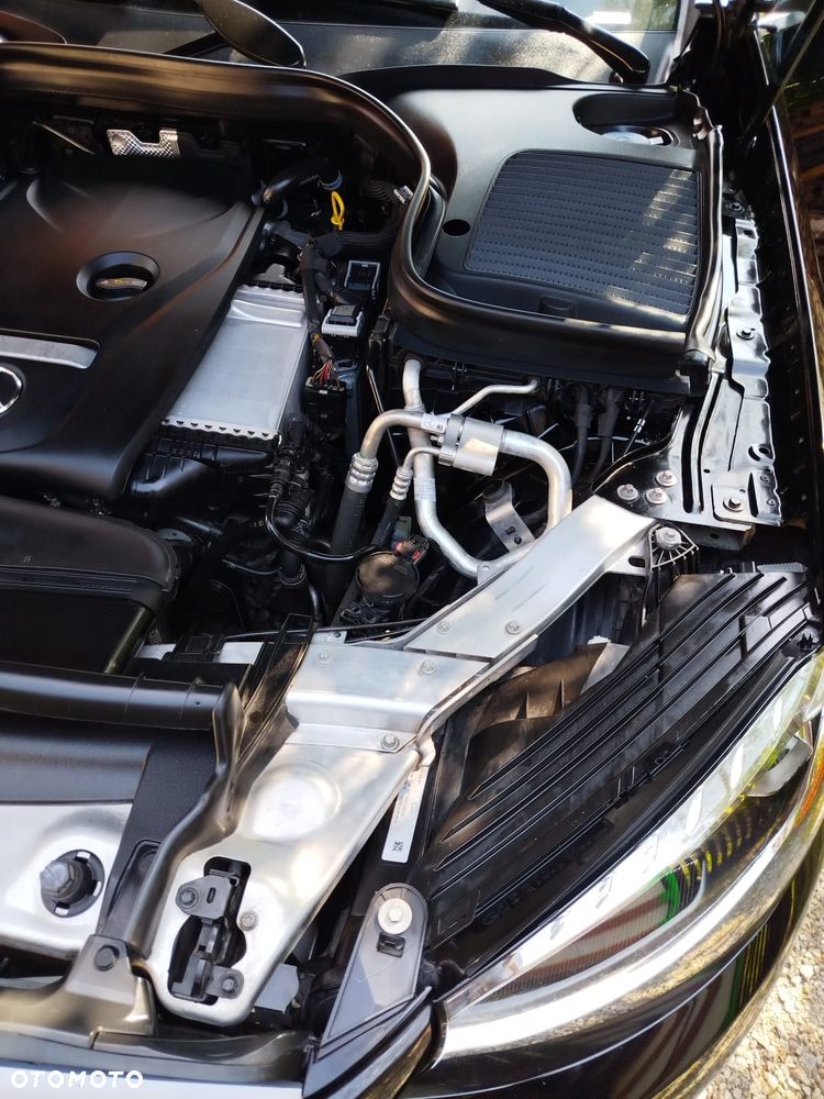 Mercedes-Benz GLC - 30