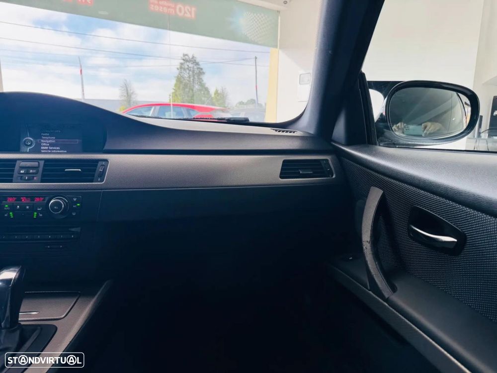 BMW 320 d Aut. M Sport Edition - 34