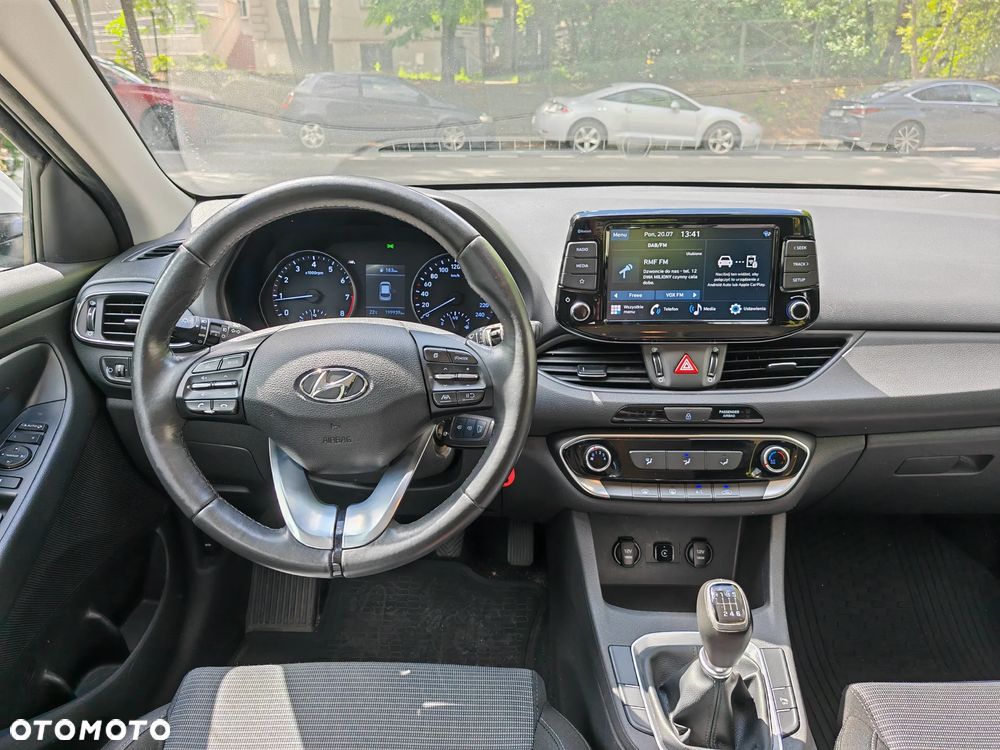 Hyundai i30 1.5 DPI Modern - 18