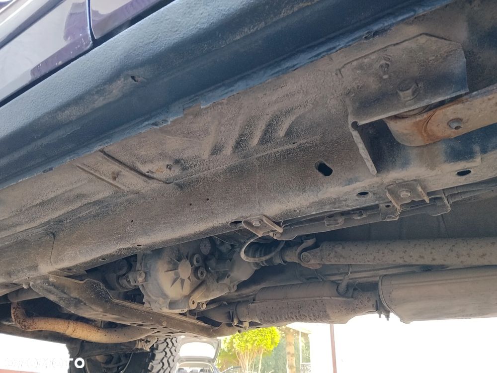 Jeep Cherokee 4.0 Limited - 28