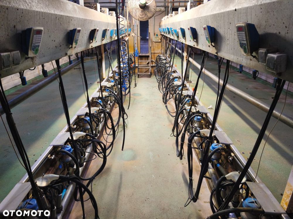 Inny Zdemontowana hala udojowa - 12