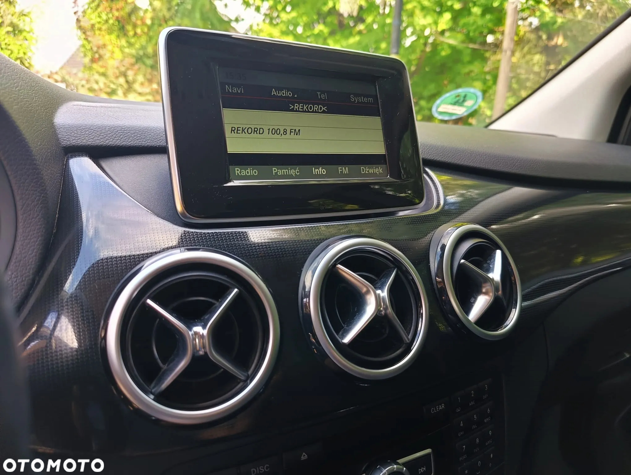 Mercedes-Benz Klasa B 180 (BlueEFFICIENCY) - 29