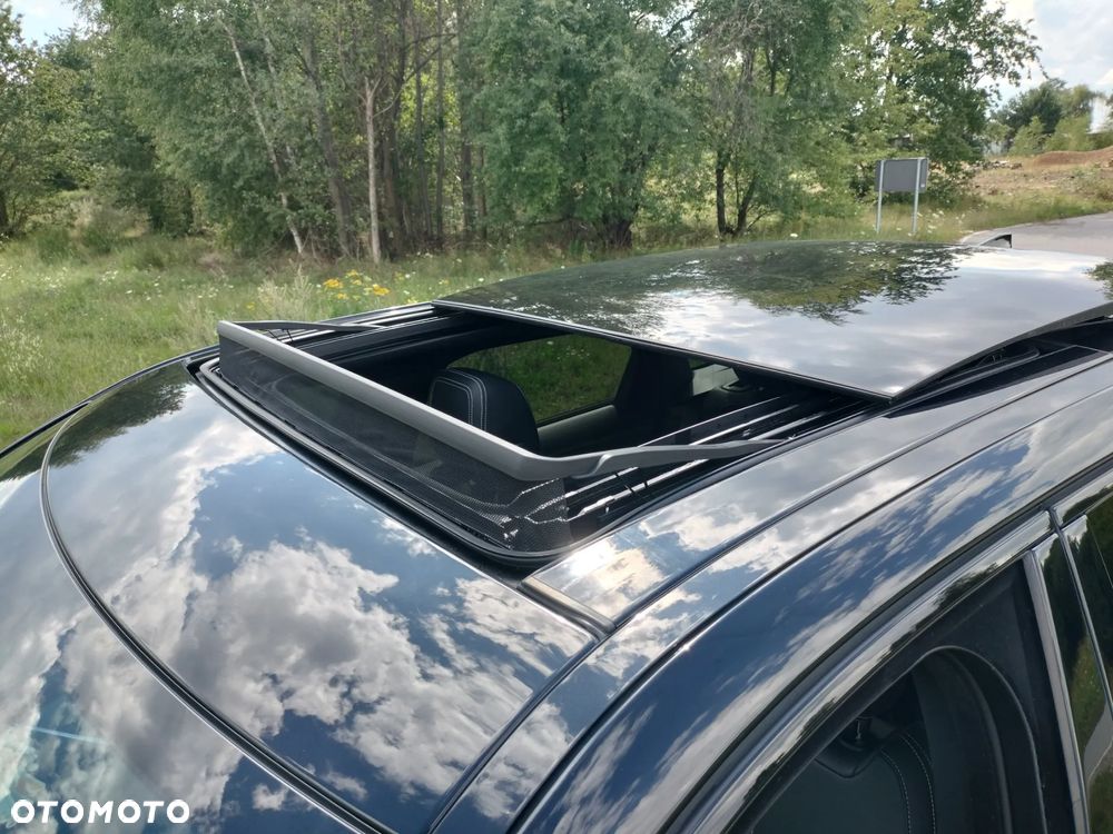 Jaguar F-Pace P250 AWD R-Dynamic Black - 24