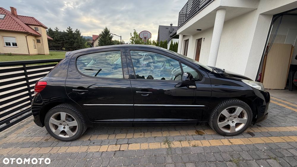 Peugeot 207 1.6 - 1