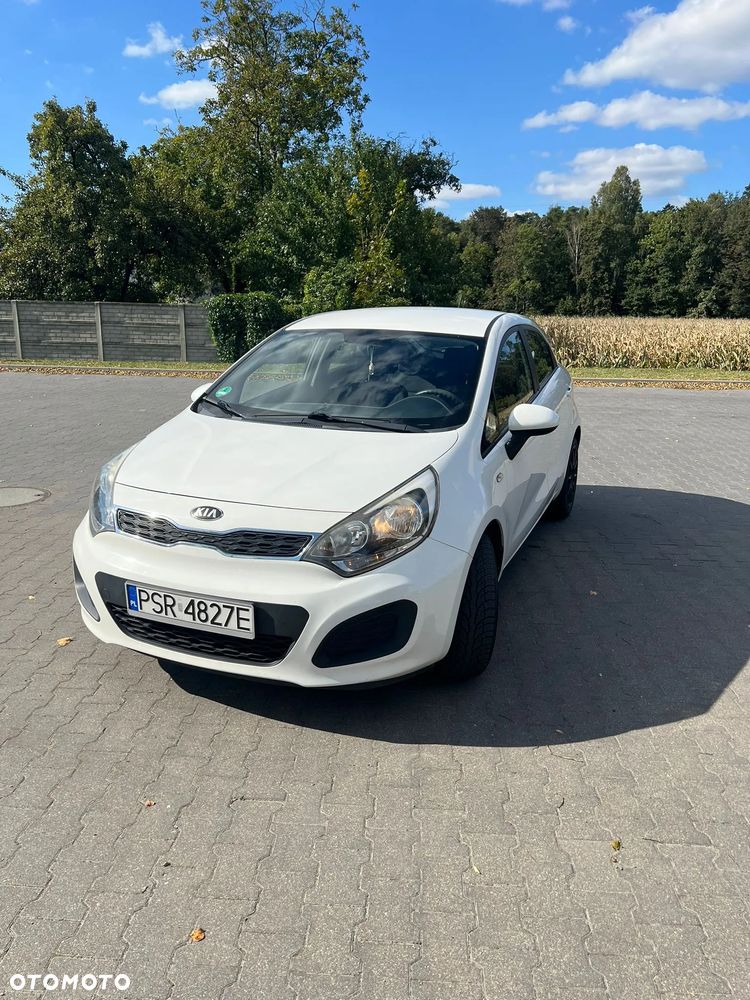 Kia Rio - 1