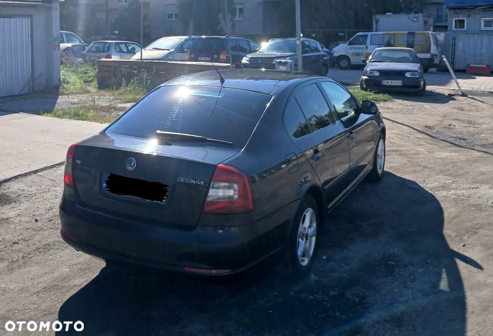 Skoda Octavia - 5