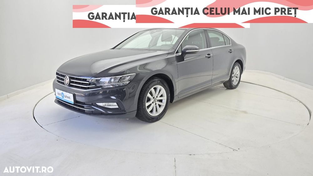 Volkswagen Passat 2.0 TDI DSG Comfortline - 1